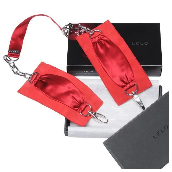 Копринени белезници с верижка LELO Sutra Chainlink Cuffs, Червен